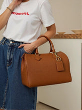 Carla - Borsa Bauletto a Mano in Pelle Versione Grande